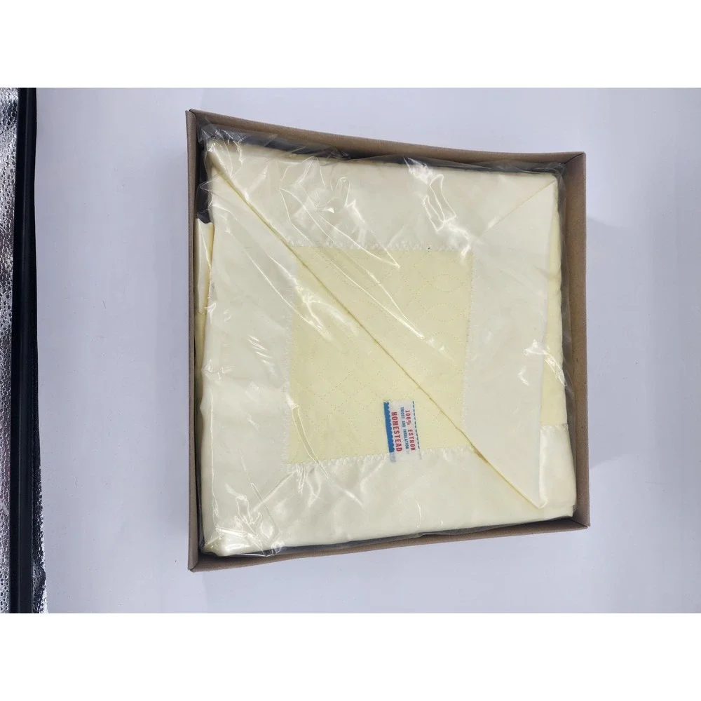 Vintage Homestead Baby Blanket Yellow‎ Quilted Satin Trim Estron Tricot NOS New